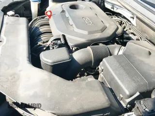 2015 Hyundai Sonata Limited with VIN 5NPE34AF7FH176384, listed as a IAAI auction lot 43006192 with 129,715 mi miles and . Bid and sale history available at DreamBid. Image 19.