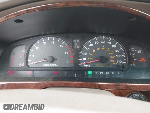 2000 Toyota 4Runner Limited with VIN JT3HN87R8Y0301624, listed as a IAAI auction lot 41786250 with 224,680 mi miles and . Bid and sale history available at DreamBid. Image 7.