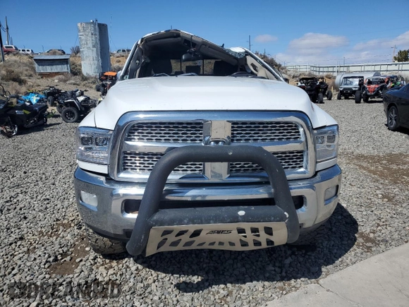 2015 Ram 2500 Laramie with VIN 3C6UR5NL2FG537469, listed as a Copart auction lot 49475205 with 142,745 mi miles and Salvage title. Bid and sale history available at DreamBid. Image 5.