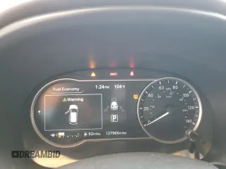 2019 Nissan Kicks SV z VIN 3N1CP5CU6KL514304, wystawiony jako Copart lot #58435575 z przebiegiem 127 966 mil mil oraz Szkoda całkowita • Salvage title. Historia ofert i sprzedaży dostępna na DreamBid. Obrazek 9.