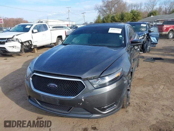 2018 Ford Taurus SHO с VIN 1FAHP2KT5JG111191, выставлен на аукционе IAAI как лот 41863586 с пробегом 84 964 миль миль и . История ставок и продаж доступна на DreamBid. Изображение 2.