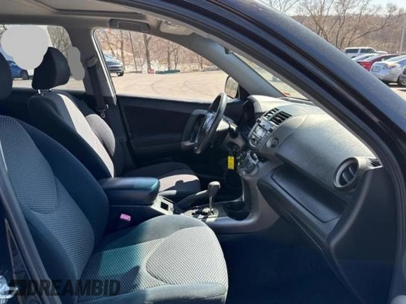 2007 Toyota RAV4 Sport with VIN JTMBD32V776040073, listed as a Copart auction lot 48745805 with 141,354 mi miles and Clean Title. Bid and sale history available at carsss.com. Image 5.