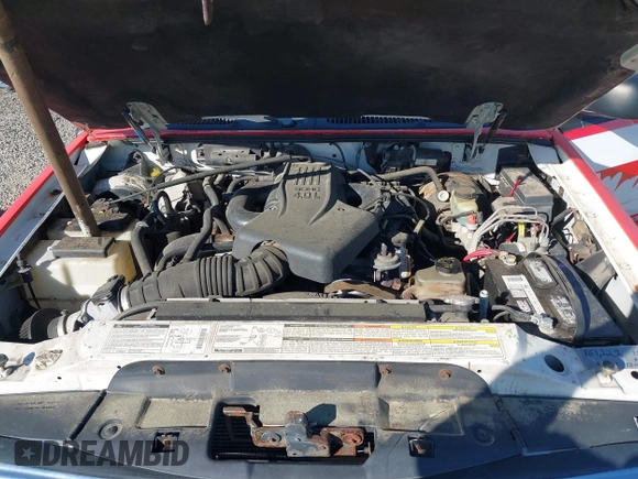 1998 Ford Explorer XL z VIN 1FMZU34E7WZB09834, wystawiony jako IAAI lot #42661901 z przebiegiem 151 236 mil mil oraz . Historia ofert i sprzedaży dostępna na DreamBid. Obrazek 10.