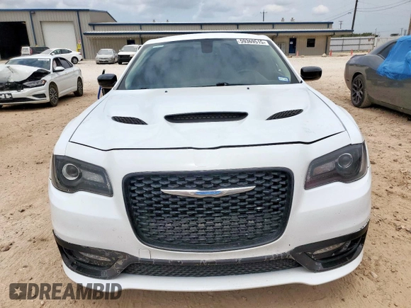 2019 Chrysler 300 Touring z VIN 2C3CCAAG7KH690628, wystawiony jako Copart lot #59369515 z przebiegiem 91 820 mil mil oraz Szkoda całkowita • Salvage title. Historia ofert i sprzedaży dostępna na DreamBid. Obrazek 5.