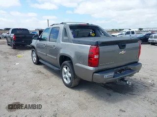 2008 Chevrolet Avalanche LS z VIN 3GNEC12J48G173429, wystawiony jako IAAI lot #42212433 z przebiegiem 151 817 mil mil oraz . Historia ofert i sprzedaży dostępna na DreamBid. Obrazek 3.