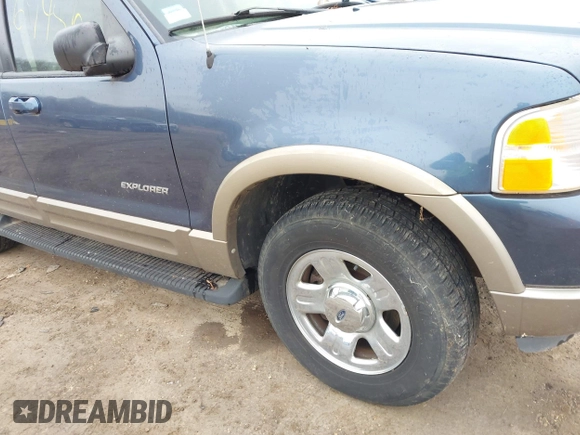 2002 Ford Explorer Eddie Bauer z VIN 1FMDU74E22ZB30389, wystawiony jako IAAI lot #41969456 z przebiegiem 240 037 mil mil oraz . Historia ofert i sprzedaży dostępna na DreamBid. Obrazek 6.