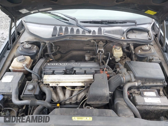 1996 Volvo S70 with VIN YV1LS5544T1300293, listed as a IAAI auction lot 41813564 with 187,746 mi miles. Bid and sale history available at carsss.com. Image 10.