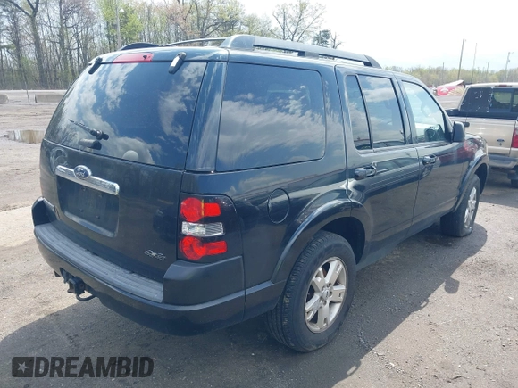 2010 Ford Explorer XLT with VIN 1FMEU7DE8AUA78668, listed as a IAAI auction lot 42035360 with 227,594 mi miles and . Bid and sale history available at DreamBid. Image 4.