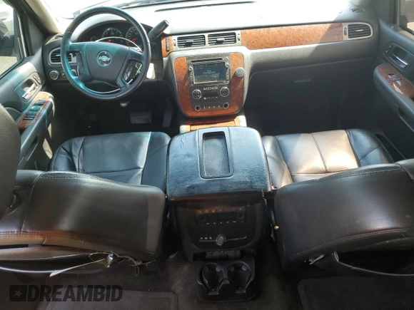 2008 Chevrolet Tahoe 1LT с VIN 1GNFK13038J118028, выставлен на аукционе Copart как лот 64286585 с пробегом 236 500 миль миль и На запчасти • Non repairable. История ставок и продаж доступна на DreamBid. Изображение 8.
