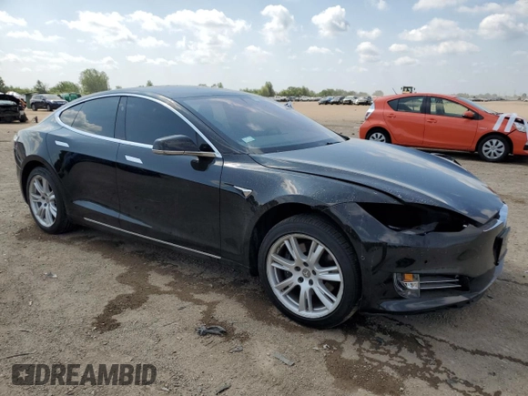 2021 Tesla Model S Long Range Plus z VIN 5YJSA1E2XMF426999, wystawiony jako Copart lot #61094375 z przebiegiem 30 170 mil mil oraz Szkoda całkowita • Salvage title. Historia ofert i sprzedaży dostępna na DreamBid. Obrazek 4.