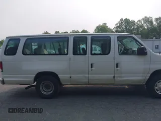 2013 Ford Econoline Passenger XL with VIN 1FBSS3BL8DDA76905, listed as a IAAI auction lot 42338386 with 170,674 mi miles and . Bid and sale history available at DreamBid. Image 14.