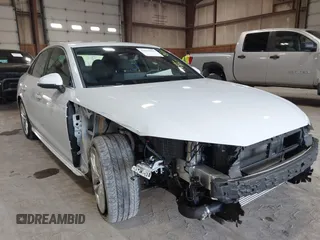 2023 Audi A4 S line Premium Plus с VIN WAUEAAF48PN008070, выставлен на аукционе IAAI как лот 42195055 с пробегом 19 911 миль миль и . История ставок и продаж доступна на DreamBid. Изображение 6.