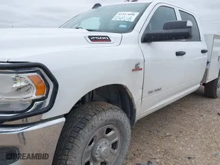 2022 Ram 2500 Tradesman with VIN 3C6UR5HL1NG213746, listed as a IAAI auction lot 41917608 with 133,775 mi miles. Bid and sale history available at carsss.com. Image 6.