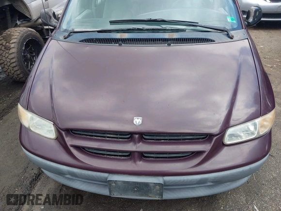 2000 Dodge Caravan with VIN 2B4FP25B7YR685222, listed as a IAAI auction lot 42508555 with 139,970 mi miles and . Bid and sale history available at DreamBid. Image 6.