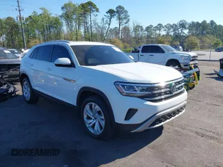 2021 Volkswagen Atlas SEL с VIN 1V2EE2CA2MC227667, выставлен на аукционе IAAI как лот 41886405 с пробегом 41 928 миль миль и . История ставок и продаж доступна на DreamBid. Изображение 1.