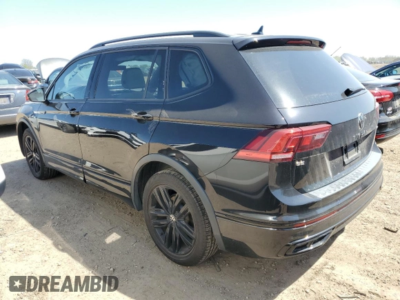 2022 Volkswagen Tiguan SE R-Line Black z VIN 3VV8B7AX2NM107364, wystawiony jako Copart lot #56123605 z przebiegiem 16 242 mil mil oraz Szkoda całkowita • Salvage title. Historia ofert i sprzedaży dostępna na DreamBid. Obrazek 2.