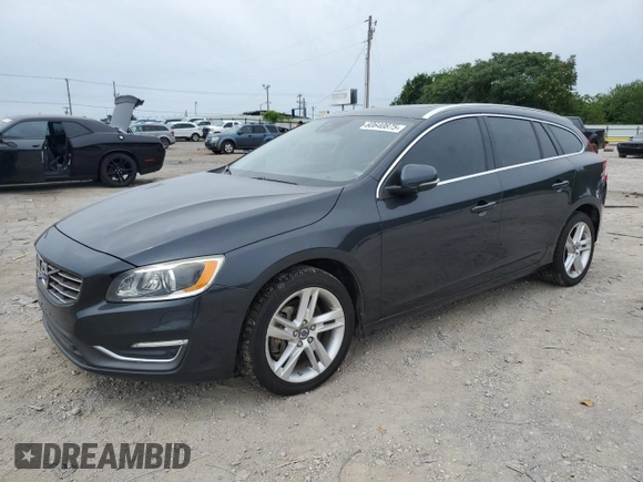 2015 Volvo V60 z VIN YV1612SM3F1227490, wystawiony jako Copart lot #60640875 z przebiegiem 148 683 mil mil oraz Czysty tytuł • Clean title. Historia ofert i sprzedaży dostępna na DreamBid. Obrazek 1.
