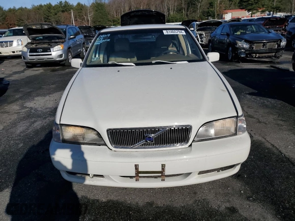 1999 Volvo S70 with VIN YV1LS55A2X1570828, listed as a Copart auction lot 81465794 with 125,751 mi miles and Non Repairable. Bid and sale history available at DreamBid. Image 5.