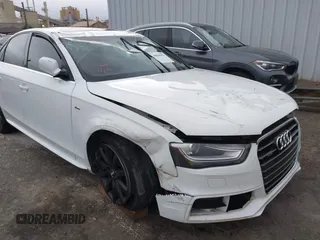 2014 Audi A4 Premium with VIN WAUBFAFL6EA030827, listed as a IAAI auction lot 40898053 with 130,586 mi miles. Bid and sale history available at carsss.com. Image 6.