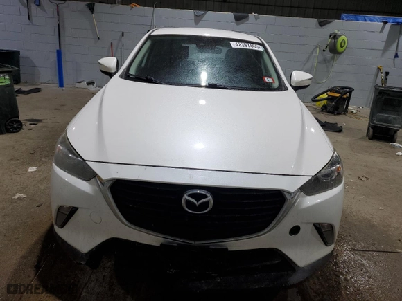 2018 Mazda CX-3 Touring with VIN JM1DKFC78J0308512, listed as a Copart auction lot 42397405 with 76,838 mi miles and Salvage Title. Bid and sale history available at carsss.com. Image 5.