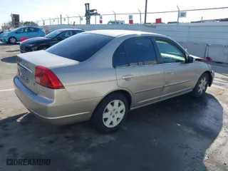 2002 Honda Civic EX with VIN 2HGES26812H602530, listed as a IAAI auction lot 41616488 with 297,137 mi miles. Bid and sale history available at carsss.com. Image 4.