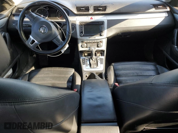 2010 Volkswagen CC Luxury with VIN WVWHL7AN2AE520847, listed as a Copart auction lot 85290384 with 140,660 mi miles and Salvage title. Bid and sale history available at DreamBid. Image 8.