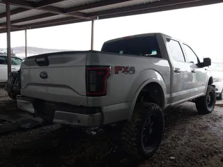2016 Ford F-150 XLT z VIN 1FTEW1EG1GKE44311, wystawiony jako IAAI lot #41591656 z przebiegiem 121 151 mil mil oraz . Historia ofert i sprzedaży dostępna na DreamBid. Obrazek 4.