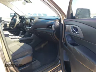 2020 Chevrolet Traverse LT Cloth with VIN 1GNERGKW7LJ112127, listed as a IAAI auction lot 41836681 with 98,575 mi miles. Bid and sale history available at carsss.com. Image 5.