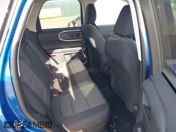 2024 Ford Bronco Sport Big Bend z VIN 3FMCR9B60RRE32685, wystawiony jako IAAI lot #42192178 z przebiegiem 3 810 mil mil oraz . Historia ofert i sprzedaży dostępna na DreamBid. Obrazek 8.