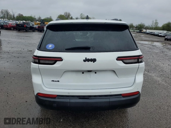 2023 Jeep Grand Cherokee Laredo with VIN 1C4RJKAG1P8825536, listed as a Copart auction lot 55740935 with 35,600 mi miles and Salvage title. Bid and sale history available at DreamBid. Image 6.