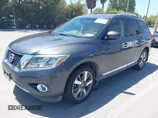2013 Nissan Pathfinder SL with VIN 5N1AR2MN3DC604721, listed as a IAAI auction lot 42204383 with 149,536 mi miles and . Bid and sale history available at DreamBid. Image 2.