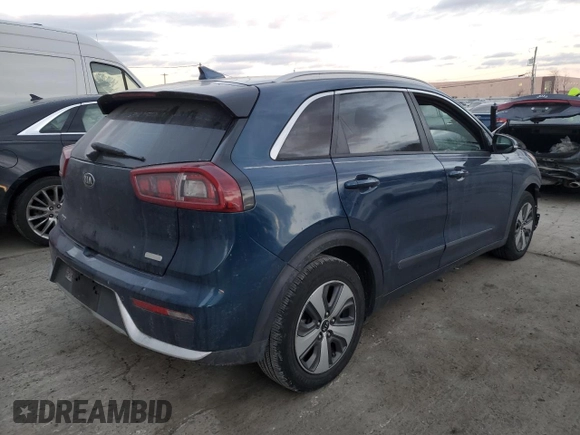 2019 Kia Niro Touring with VIN KNDCE3LC7K5321433, listed as a Copart auction lot 88004415 with 104,435 mi miles and Salvage Title. Bid and sale history available at carsss.com. Image 3.