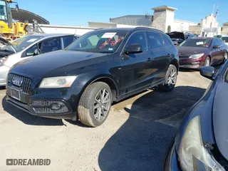 2016 Audi Q5 Premium Plus with VIN WA1D7AFP9GA078072, listed as a IAAI auction lot 41473190 with 94,226 mi miles. Bid and sale history available at carsss.com. Image 2.