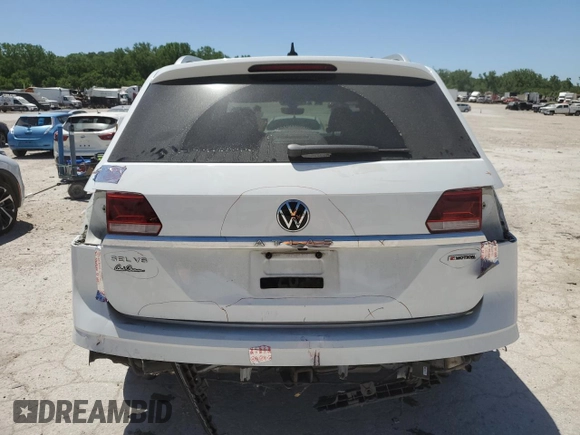 2021 Volkswagen Atlas SEL Premium R-Line with VIN 1V2FR2CA9MC524833, listed as a Copart auction lot 57441175 with 72,128 mi miles and Salvage title. Bid and sale history available at DreamBid. Image 6.