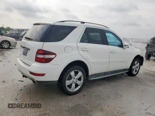 2011 Mercedes-Benz M 350 z VIN 4JGBB5GB2BA634586, wystawiony jako Copart lot #56959875 z przebiegiem 145 893 mil mil oraz Szkoda całkowita • Salvage title. Historia ofert i sprzedaży dostępna na DreamBid. Obrazek 3.