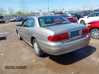 2002 Buick LeSabre Custom with VIN 1G4HP54K22U286447, listed as a IAAI auction lot 41976088 with 141,984 mi miles and . Bid and sale history available at carsss.com. Image 3.