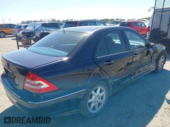 2006 Mercedes-Benz C 280 Luxury with VIN WDBRF54H86A837115, listed as a IAAI auction lot 41715543 with 140,760 mi miles and . Bid and sale history available at DreamBid. Image 4.