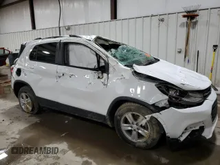 2022 Chevrolet Trax LT with VIN KL7CJLSM8NB508723, listed as a Copart auction lot 43919795 with 0 mi miles and Salvage Title. Bid and sale history available at carsss.com. Image 4.