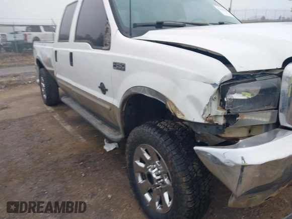 2000 Ford Super Duty F-250 XL with VIN 1FTNW21F7YEE45983, listed as a IAAI auction lot 41501845 with 329,488 mi miles. Bid and sale history available at carsss.com. Image 14.
