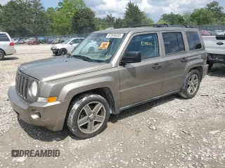 2007 Jeep Patriot Sport z VIN 1J8FF28W07D297912, wystawiony jako Copart lot #57045335 z przebiegiem 286 621 mil mil oraz Szkoda całkowita • Salvage title. Historia ofert i sprzedaży dostępna na DreamBid. Obrazek 1.