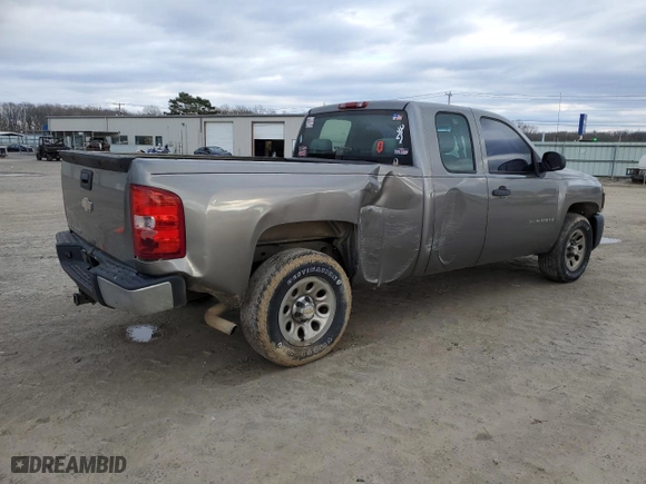 2007 Chevrolet Silverado 1500 Work Truck with VIN 1GCEC19C37Z506718, listed as a Copart auction lot 43644155 with 242,698 mi miles and Clean Title. Bid and sale history available at carsss.com. Image 3.