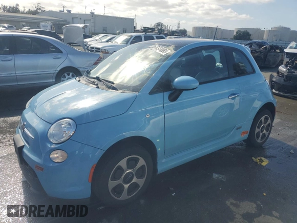 2017 FIAT 500e z VIN 3C3CFFGE8HT563364, wystawiony jako Copart lot #45574865 z przebiegiem 49 281 mil mil oraz Szkoda całkowita • Salvage title. Historia ofert i sprzedaży dostępna na DreamBid. Obrazek 1.