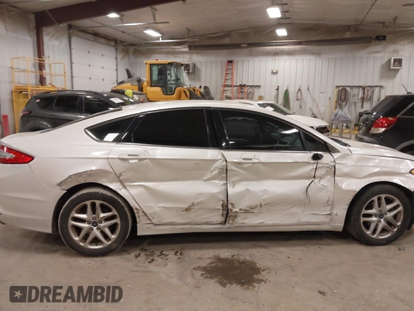 2014 Ford Fusion SE with VIN 3FA6P0H72ER389454, listed as a IAAI auction lot 41148513 with Not Provided miles and . Bid and sale history available at DreamBid. Image 12.
