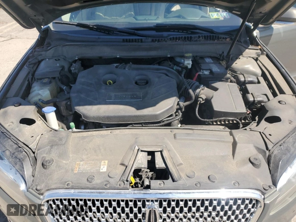 2017 Lincoln MKZ Reserve z VIN 3LN6L5F98HR654644, wystawiony jako Copart lot #52535245 z przebiegiem 135 828 mil mil oraz Szkoda całkowita • Salvage title. Historia ofert i sprzedaży dostępna na DreamBid. Obrazek 11.