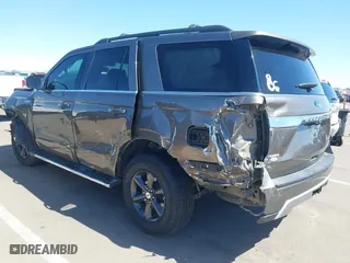 2018 Ford Expedition XLT with VIN 1FMJU1JT6JEA56631, listed as a IAAI auction lot 41814523 with 113,875 mi miles. Bid and sale history available at carsss.com. Image 3.
