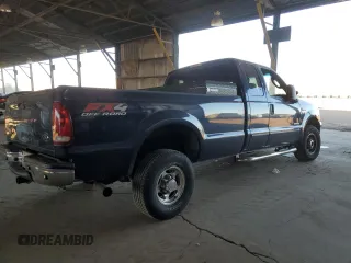 2003 Ford Super Duty F-250 XL with VIN 1FTNX21P33ED65126, listed as a Copart auction lot 88113565 with 177,544 mi miles and Salvage Title. Bid and sale history available at carsss.com. Image 3.