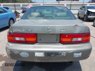 1997 Lexus ES 300 с VIN JT8BF22G8V5004366, выставлен на аукционе IAAI как лот 42298289 с пробегом 376 934 миль миль и . История ставок и продаж доступна на DreamBid. Изображение 17.