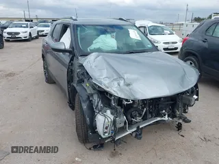 2024 Chevrolet TrailBlazer LT with VIN KL79MPS21RB059690, listed as a IAAI auction lot 41711876 with 33,118 mi miles. Bid and sale history available at carsss.com. Image 1.