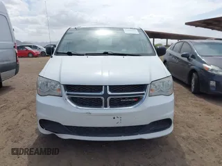 2017 Dodge Grand Caravan SE z VIN 2C4RDGBG4HR666987, wystawiony jako IAAI lot #41946734 z przebiegiem 239 683 mil mil oraz . Historia ofert i sprzedaży dostępna na DreamBid. Obrazek 12.