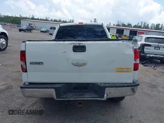 2007 Ford F-150 STX с VIN 1FTRX12W87NA44206, выставлен на аукционе IAAI как лот 42332828 с пробегом 179 610 миль миль и . История ставок и продаж доступна на DreamBid. Изображение 17.